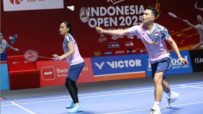 Turnamen Bulu Tangkis