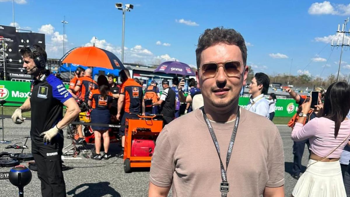 Ilustrasi lorenzo kritik aprilia untuk artikel Lorenzo kritik Aprilia usai insiden Martín di Balaton Park