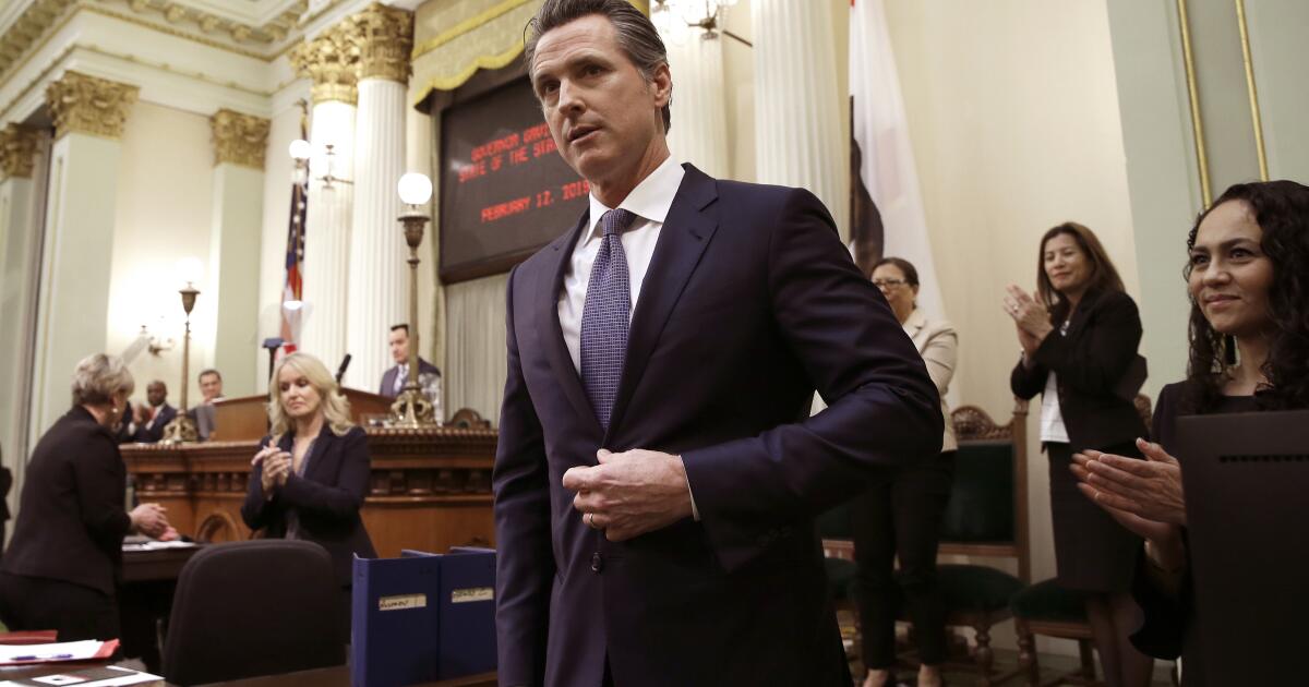 Ilustrasi anggaran negara california untuk artikel Anggaran Negara California $351,7 Miliar Disahkan Newsom