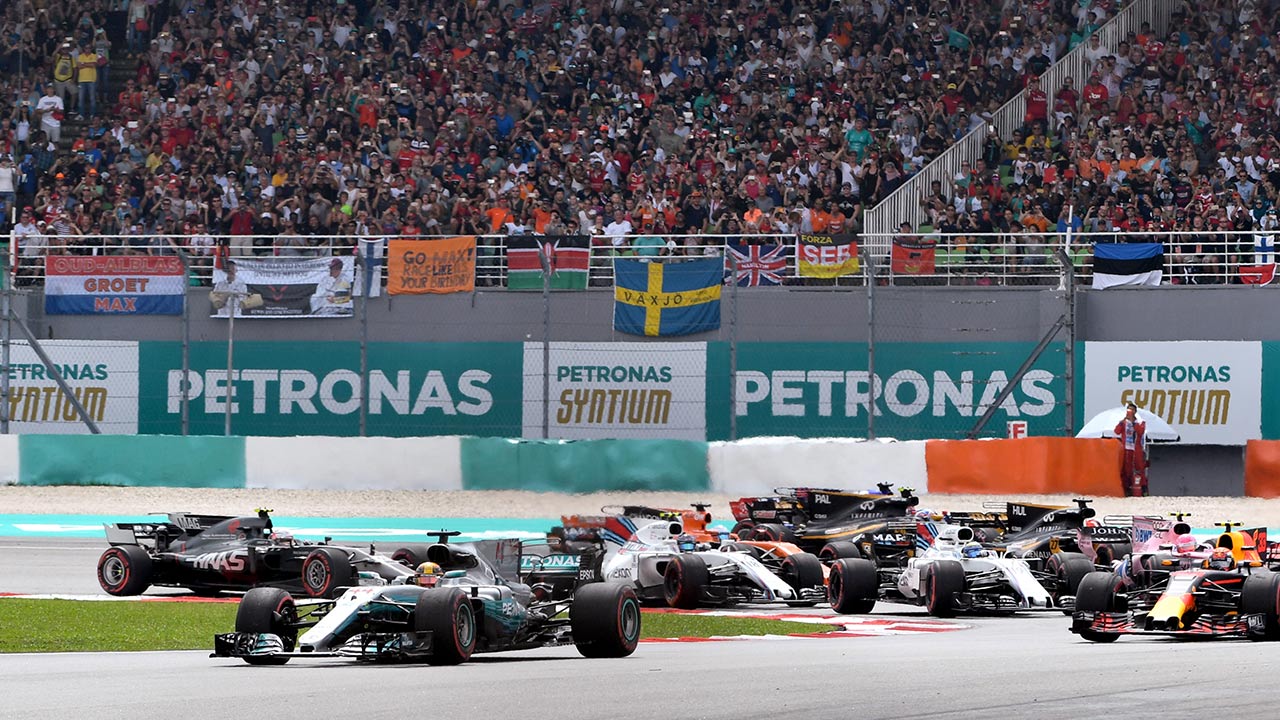 F1 Malaysia Kembali, Pekan Sukan Sibuk Awal Oktober